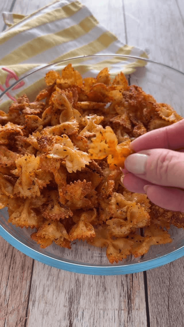 Air Fryer Pasta Chips
