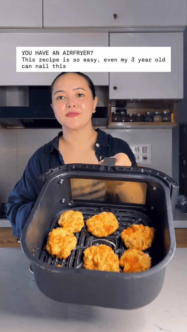 Cheese-Stuffed Chicken Pakora in Airfryer