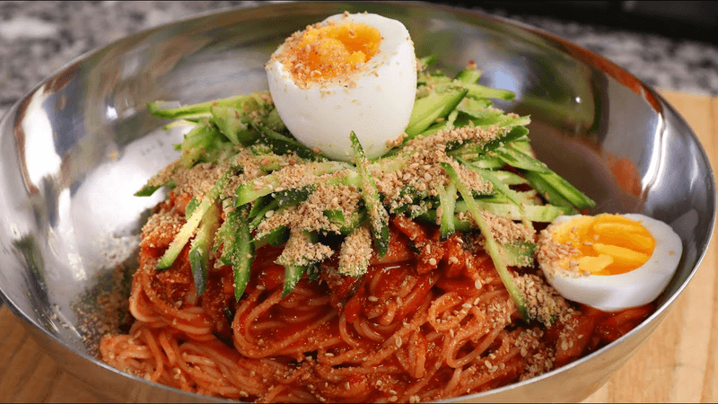Bibim-guksu (Spicy mixed noodles)