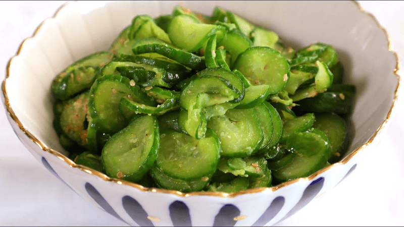 Korean temple style pan-cooked cucumbers (Oi-bokkeum) Thumbnail